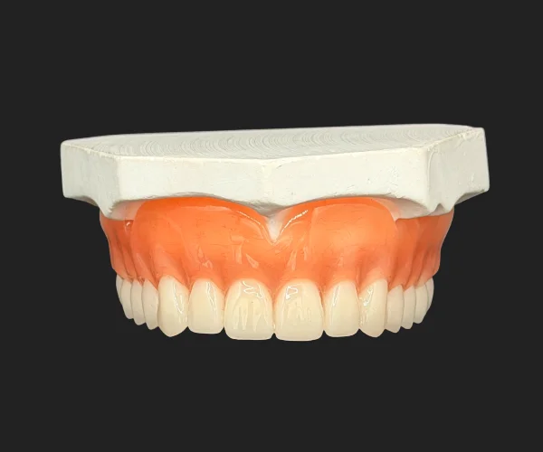 Partial and dentures traditional full denture img1